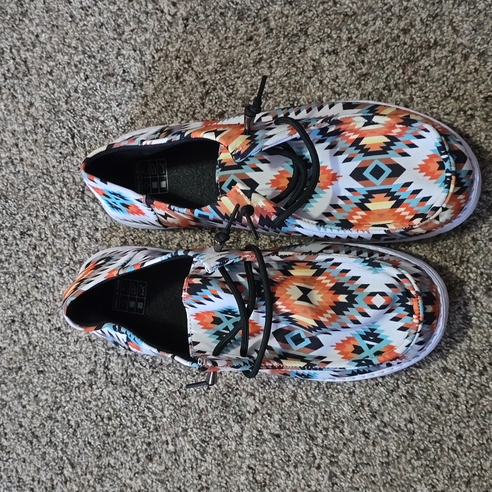 Womens shoes